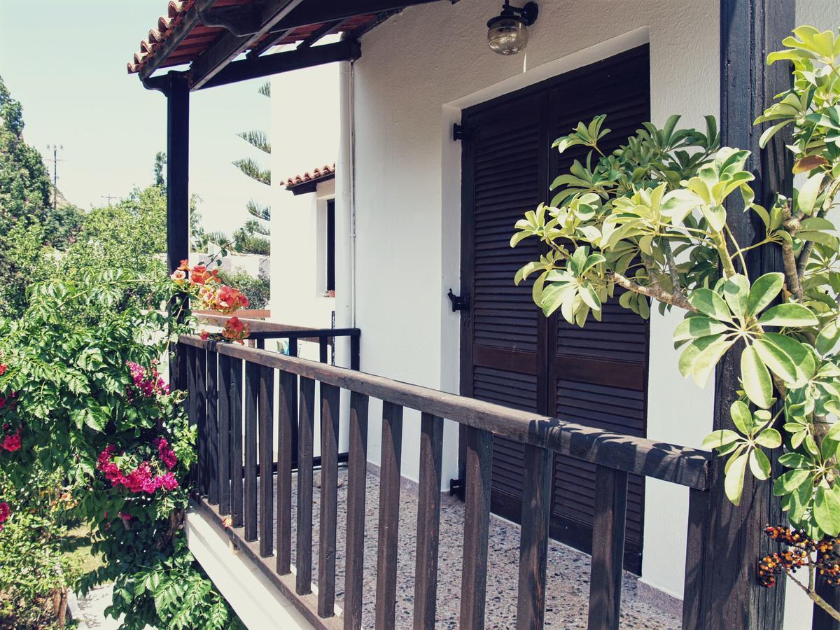 Oliaria Apartments Platanias  Bagian luar foto