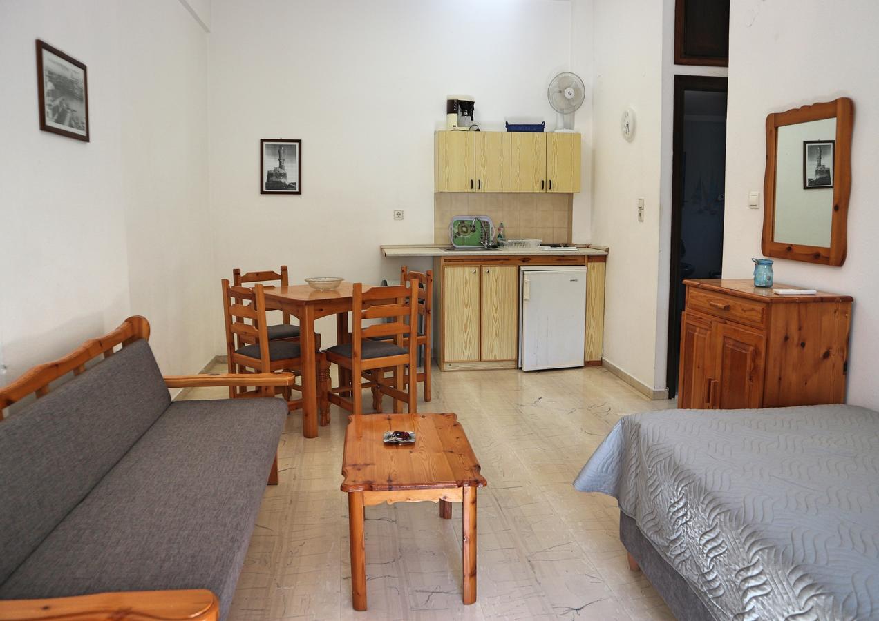 Oliaria Apartments Platanias  Bagian luar foto