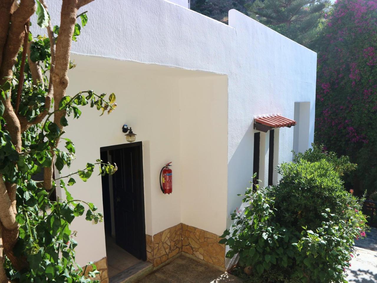 Oliaria Apartments Platanias  Bagian luar foto