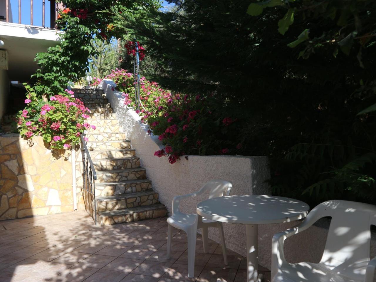 Oliaria Apartments Platanias  Bagian luar foto